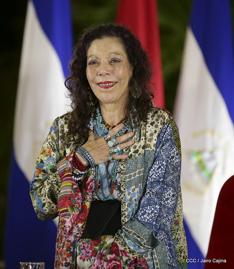 policia-nacional-nicaragua-daniel-ortega-rosario-murillo-acto-aniversario